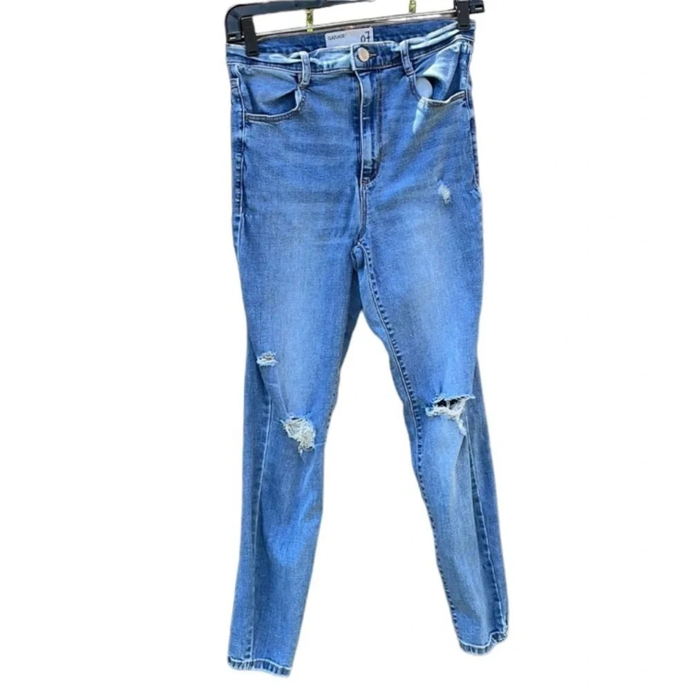 Garage women's size 7 distressed skinny jeans